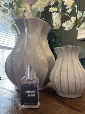 Aroma360 Botanical Garden Room Spray 100mL Luxury Home Fragrance New MSRP $50